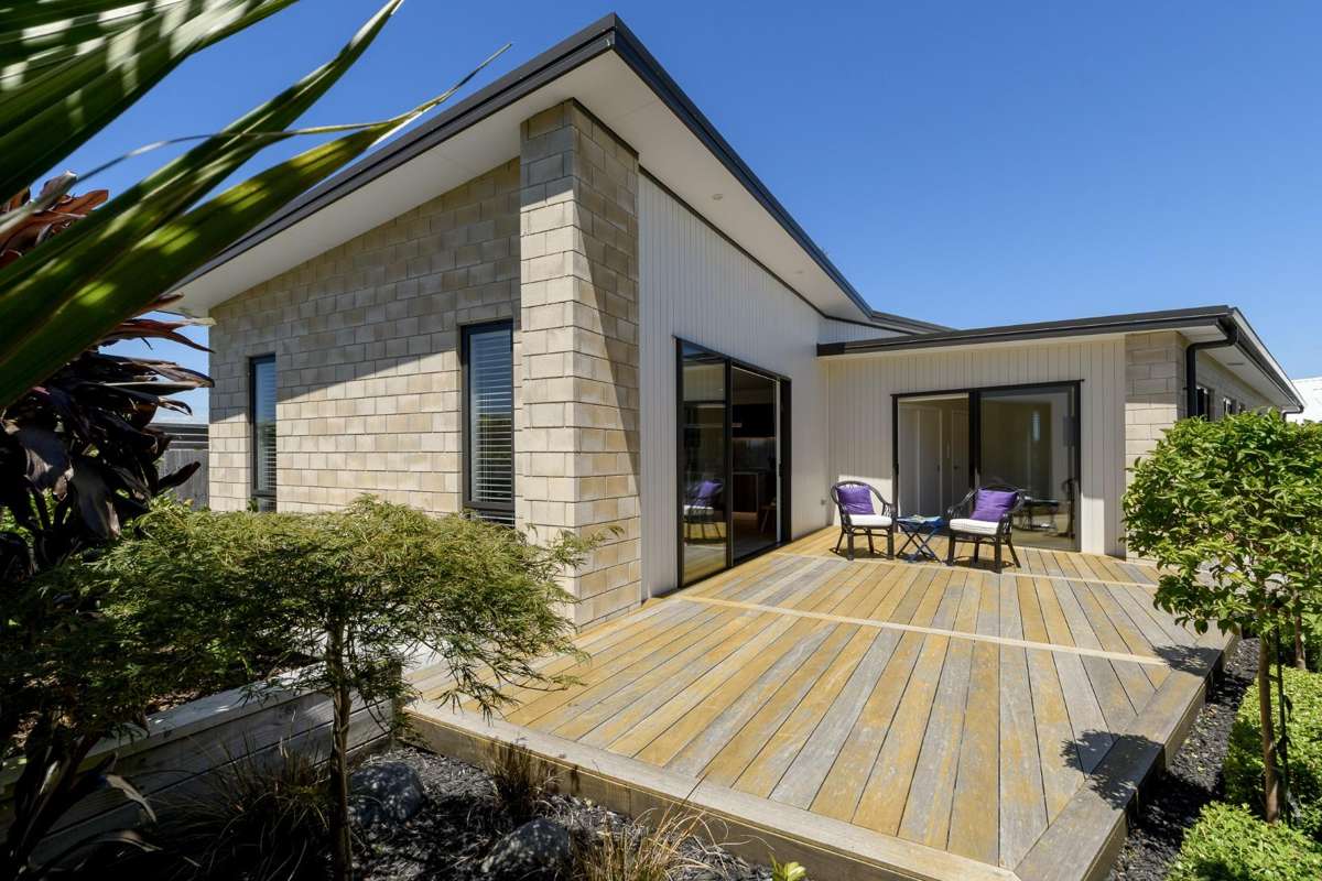 71 Montiicola Drive_2