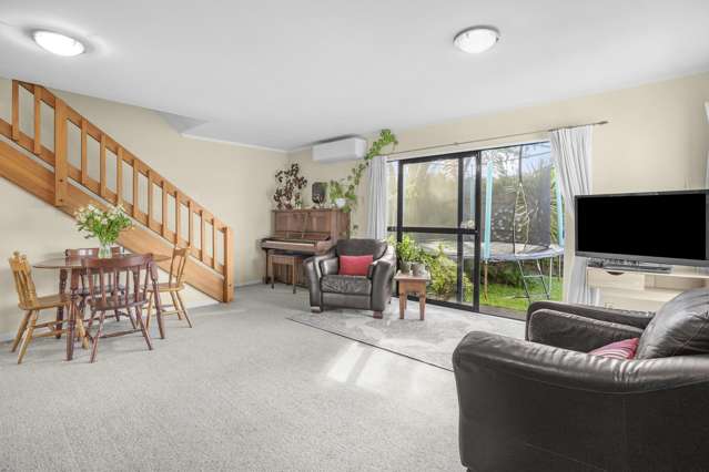5/22 Mason Street Moera_2
