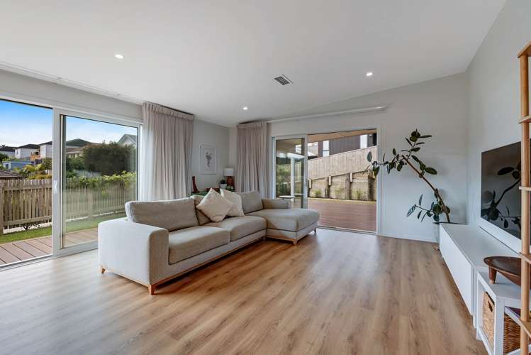 35 Hewson Drive Snells Beach_8