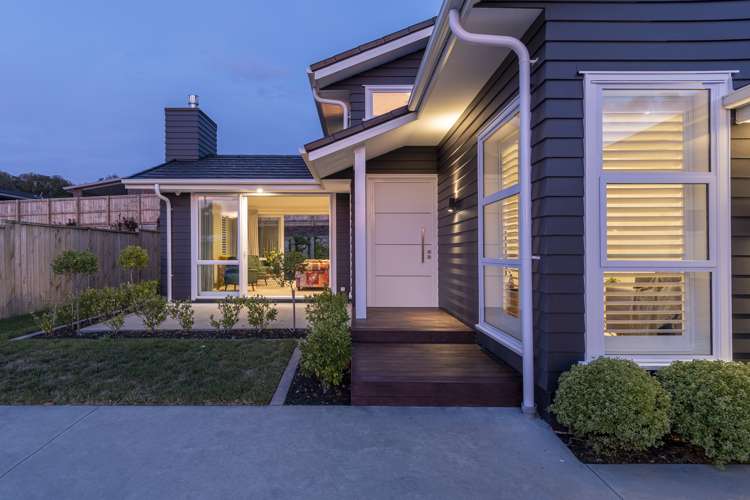 231 Lakes Boulevard Pyes Pa_0