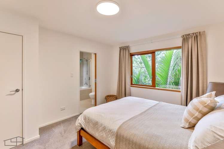 184 Laingholm Drive Titirangi_12