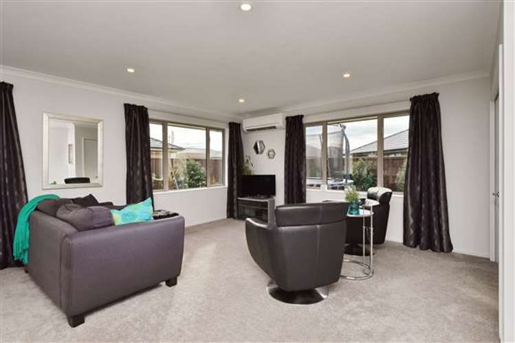 11 Shillingford Boulevard Rolleston_8