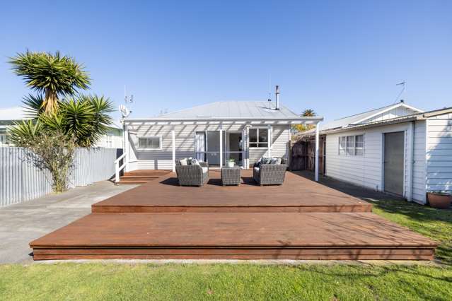 143 Georges Drive Napier South_1