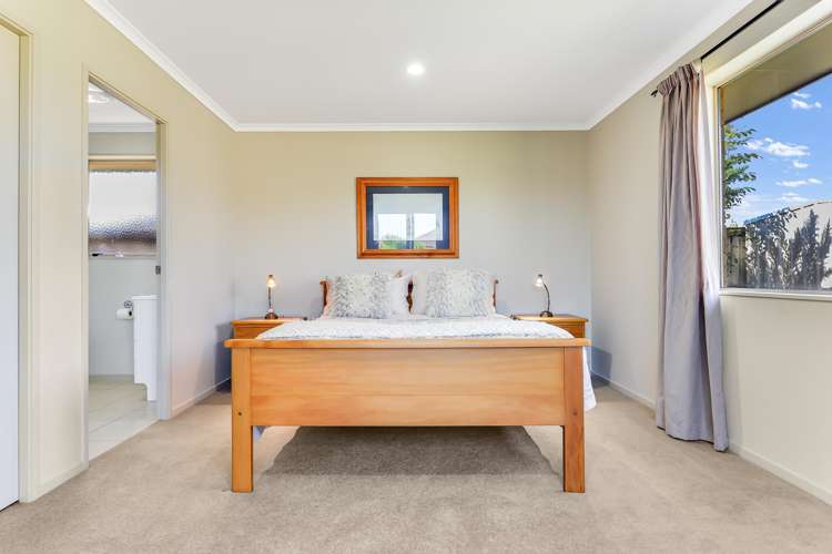 57 Aquila Crescent Rototuna North_15