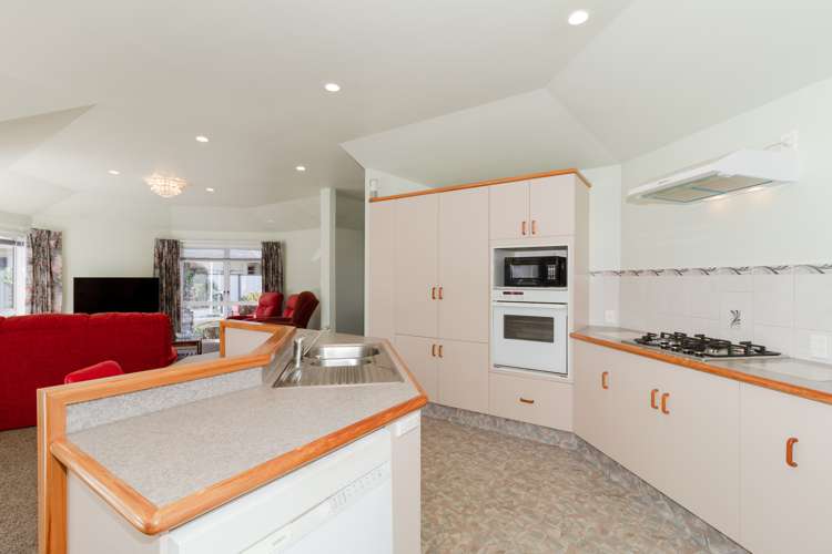 17 Knightsbridge Place Taradale_7