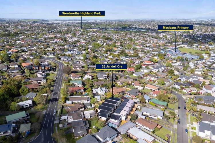 25 Jandell Crescent Bucklands Beach_11