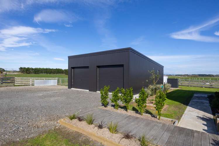 567 Lethbridge Road Halcombe_26