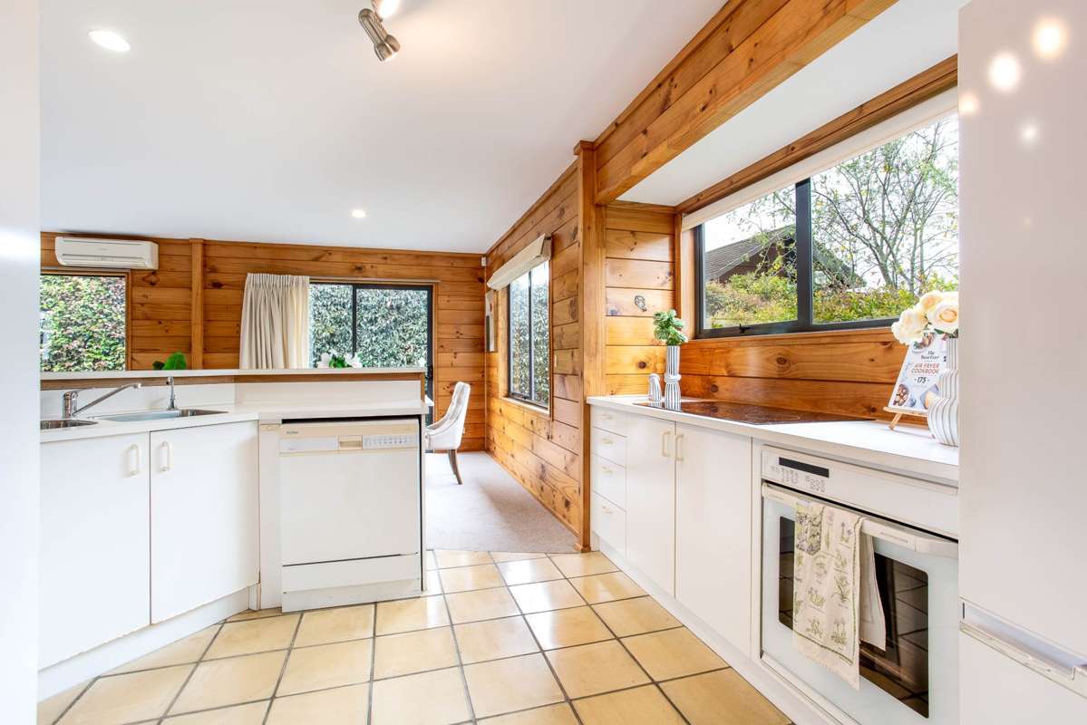 2/48 Karaka Street_5