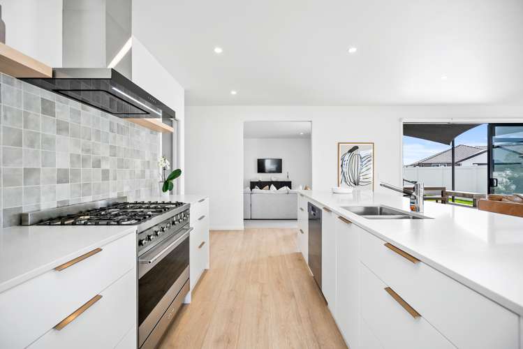 20 Maturiki Drive One Tree Point_7