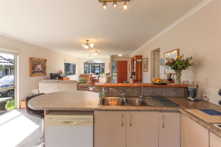 46/285 Vaughan Road Owhata_7