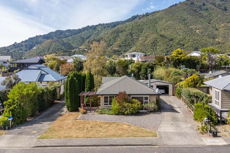 9 Captains Close Waikawa_24