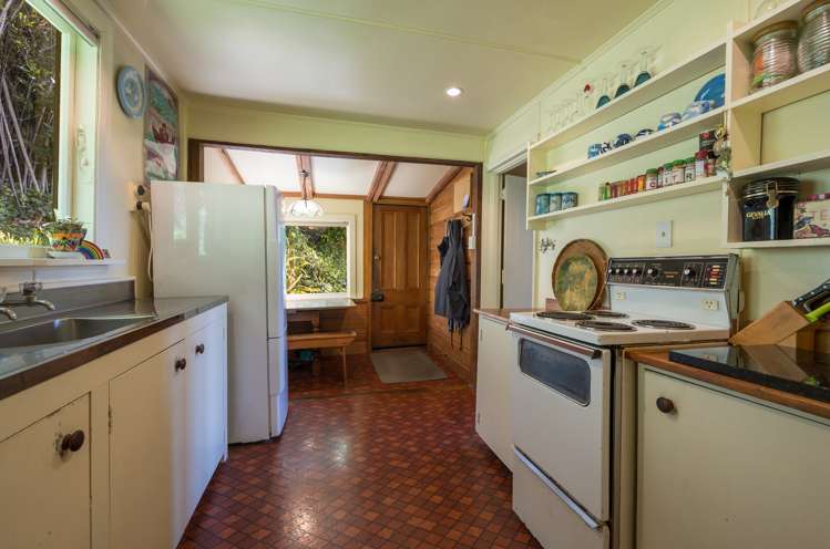 7 Queens Road Stepneyville_12