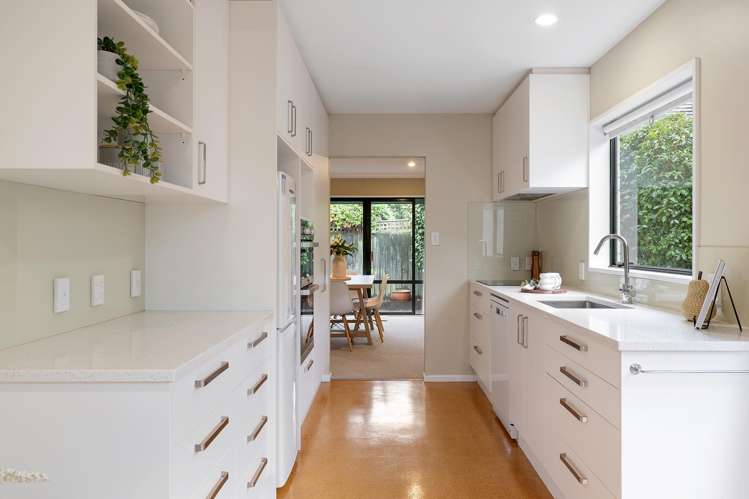 2/56 Kotare Street Fendalton_13