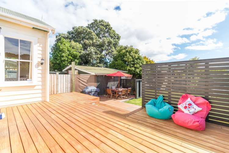 6 Coronation Road Mangere Bridge_9