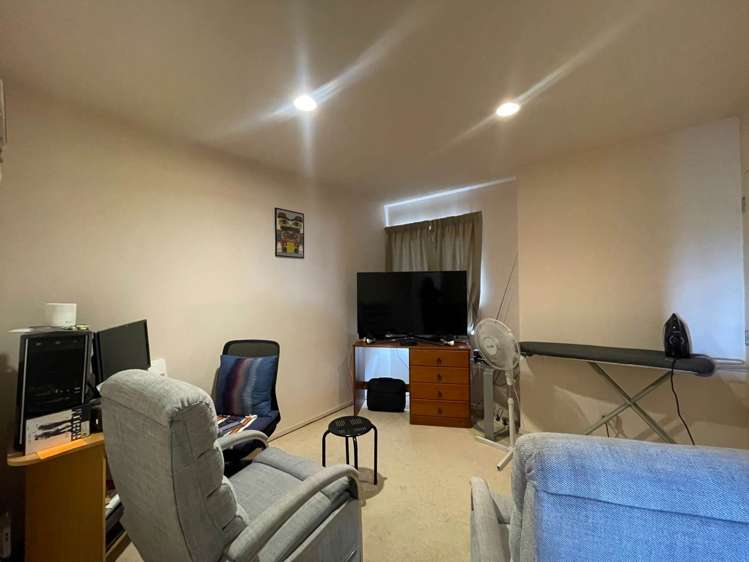 2 Youth Street Mount Roskill_9