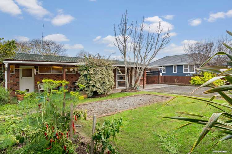 17 Cheriton Road Mellons Bay_7