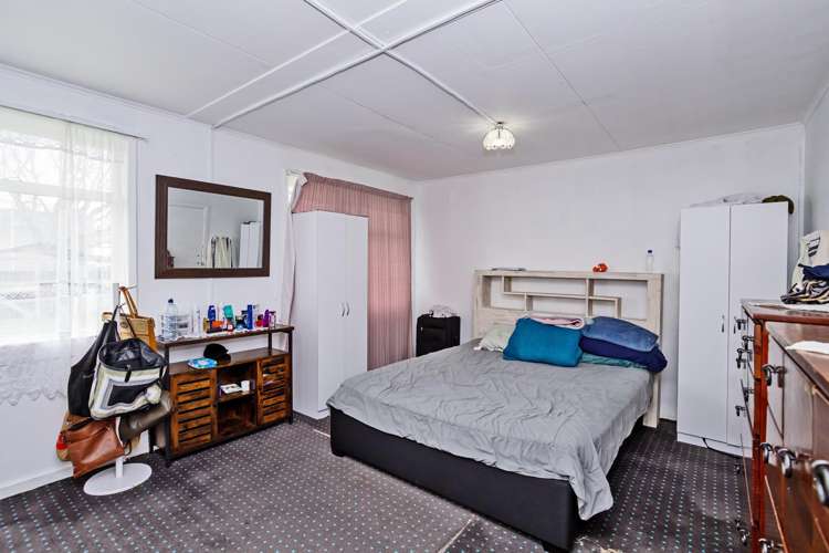 664 Tay Street Hawthorndale_15