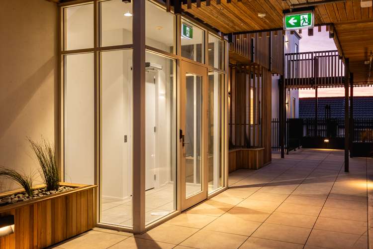 8/55 Maclean Street Paraparaumu Beach_10