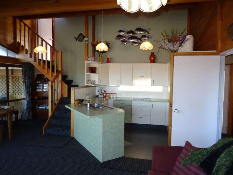 207 Grafton Road Thames_3