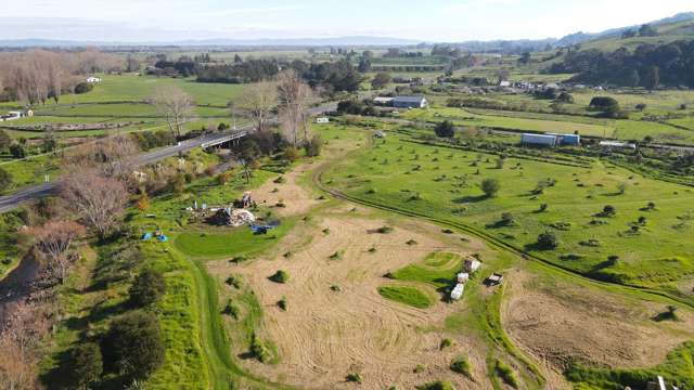 18 Neavesville Road Puriri_3