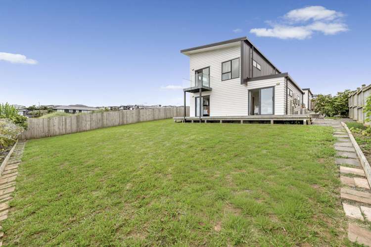 11 Whawhaki Road Beachlands_35