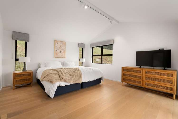 2002 Hunua Road Hunua_13