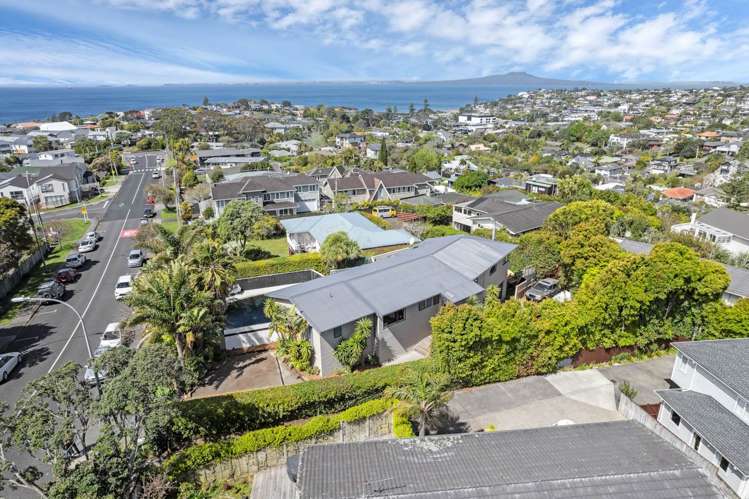 16 Sunrise Avenue Mairangi Bay_18