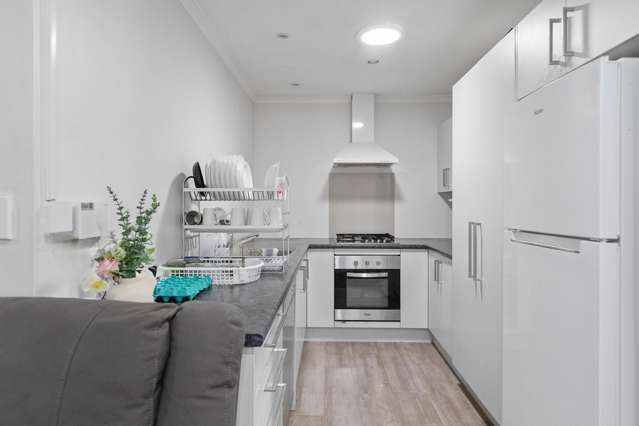 Unit 2/193 Massey Street Frankton_3