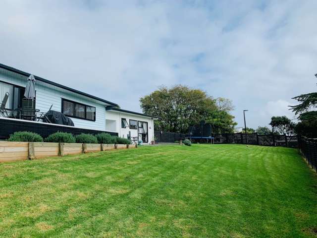 60 Pohutukawa Avenue Red Beach_2