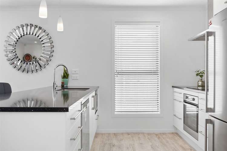 208 Waikite Road Welcome Bay_4