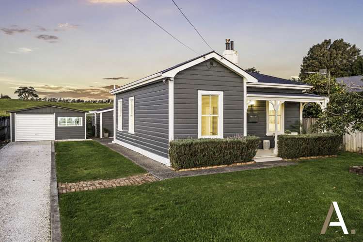 19 Crown Road Paerata_20