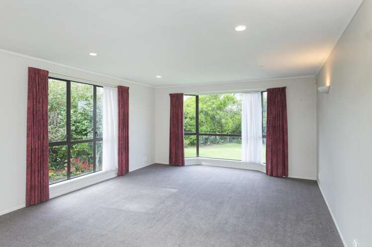 121 Bell Road Matawhero_10