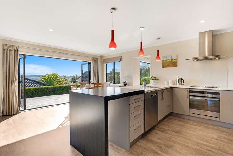 5 Spyglass Street Red Beach_12