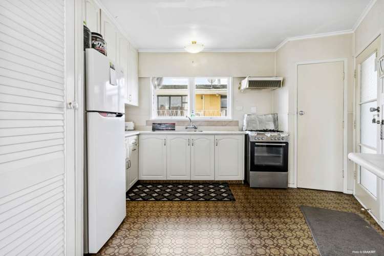 16 Hollinbrigg Place Manurewa_7