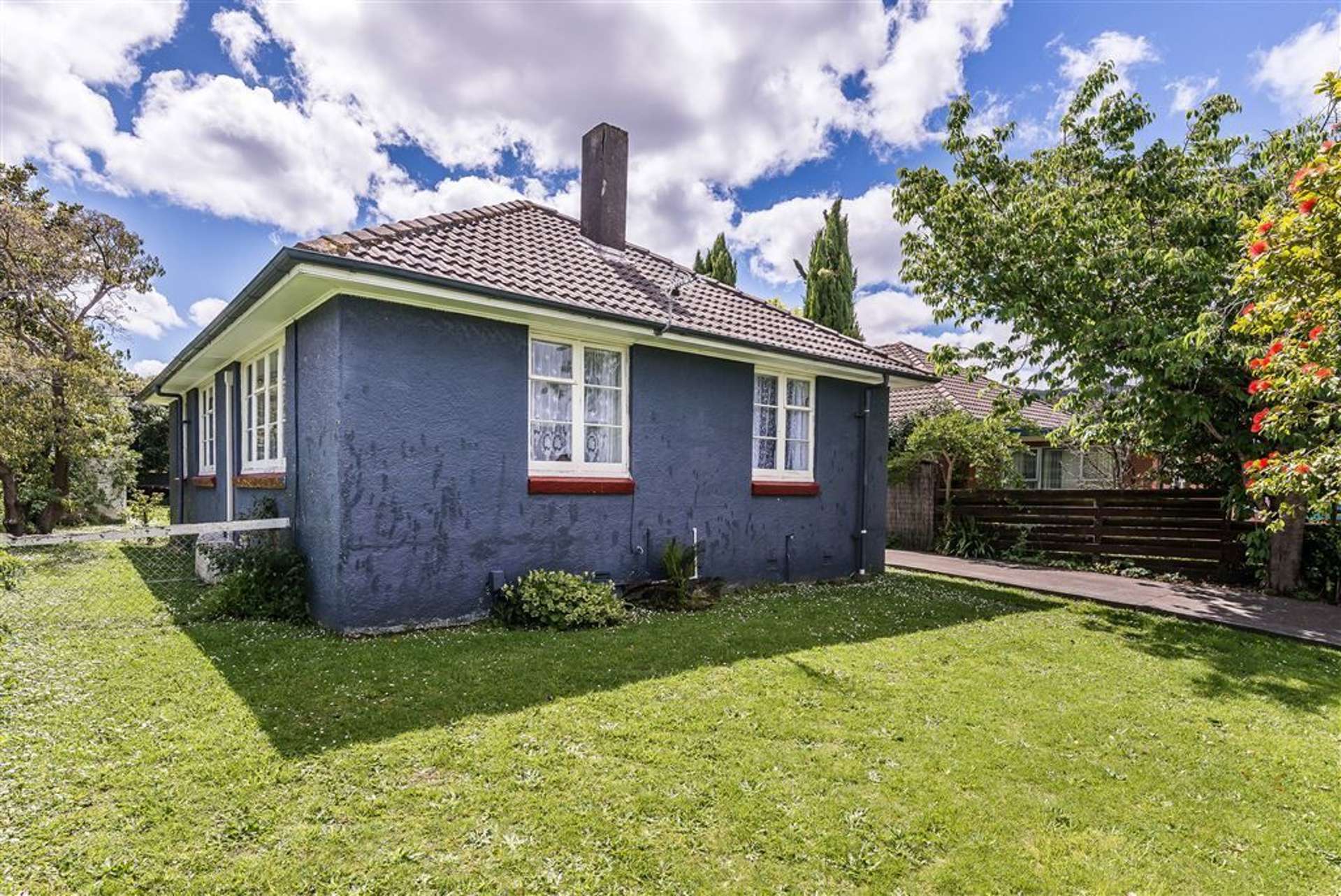 122 Hewer Crescent Naenae_0