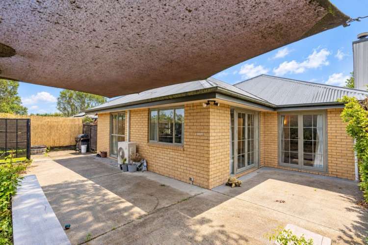 7 School Lane Kirwee_23