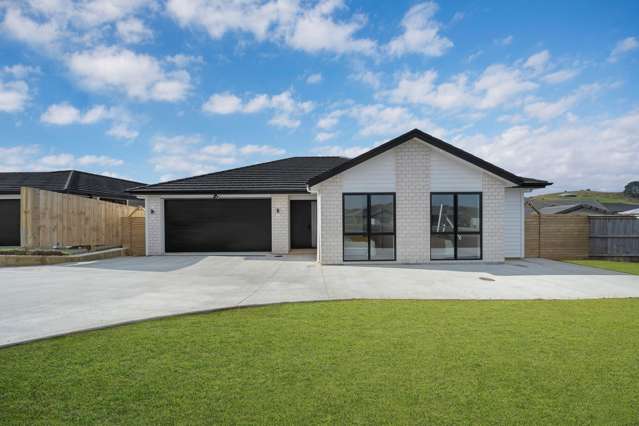 Pokeno Perfection, 6 Bedrooms of Comfort