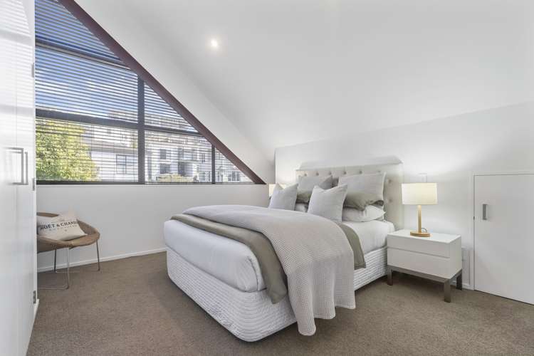 7 Maui Grove Remuera_21