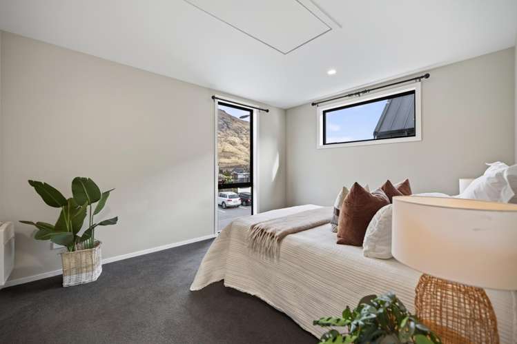 16 Lorne Street, Bridesdale Lake Hayes Estate_11