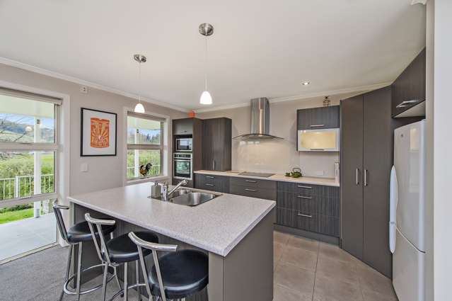 1/10 Valley Road Greta Valley_3