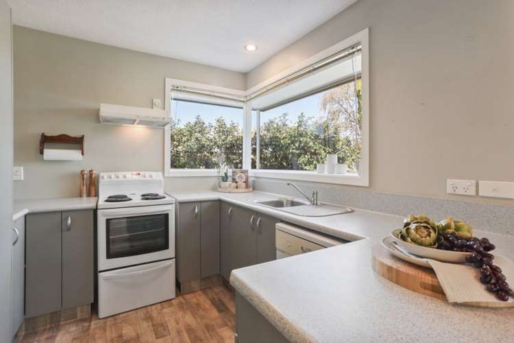 11 Stopforth Street Woodend_1