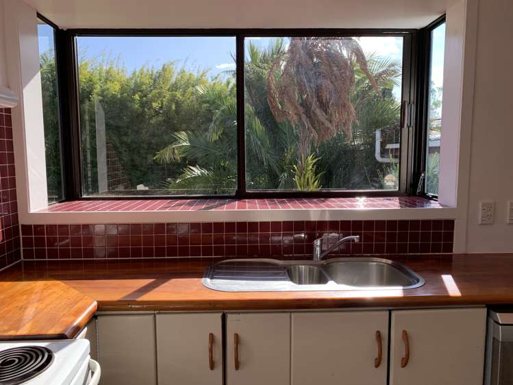 55 Bruce Mclaren Road Henderson_5