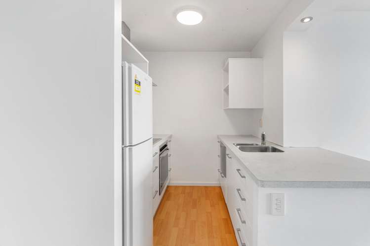 8/160 Kepa Road Orakei_15