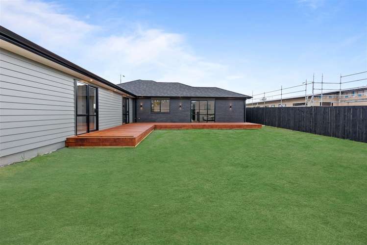 110 Monument Road Clevedon_14