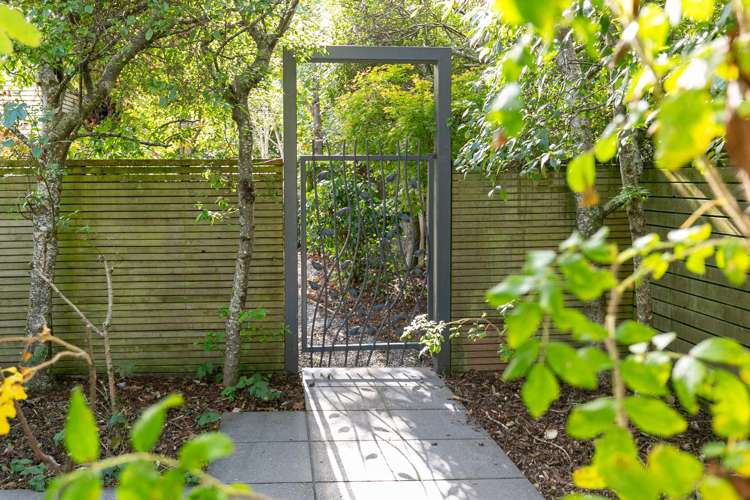 8 Lochiel Road Khandallah_8