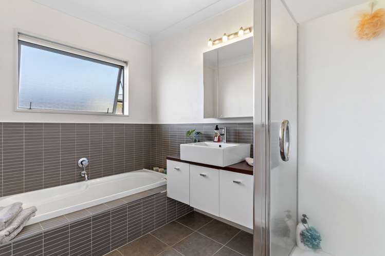 24 Charles Street Carterton_12