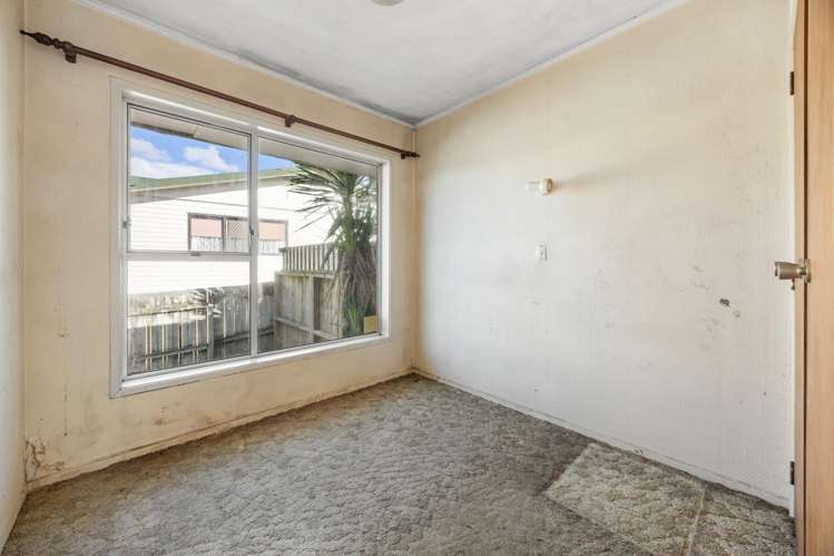 2/6 Roseburn Place Pakuranga_10