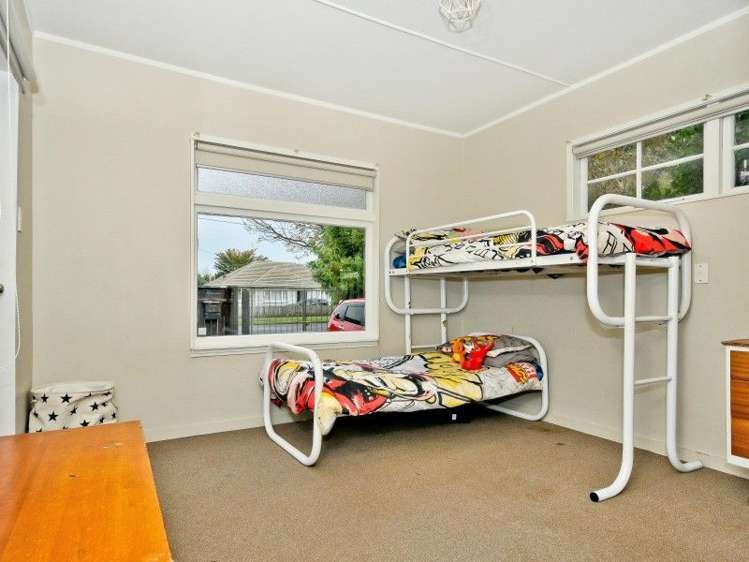 29 Wilson Street Hamilton East_13