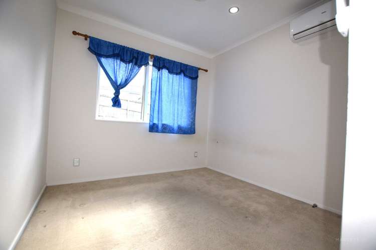 1/145 Tiriwa Drive Massey_3