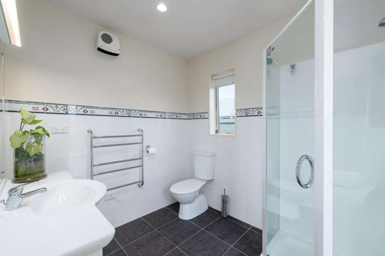 8 Napoleon Close Harewood_10